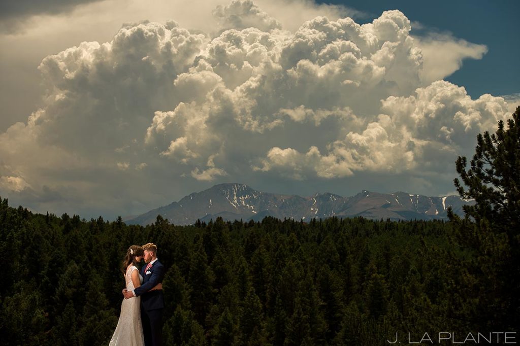 Edgewood Inn Wedding | Colorado Springs Wedding Photographer | Pikes Peak wedding photo | J La Plante Photo