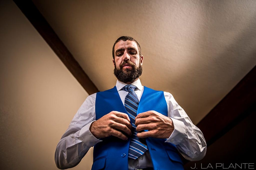 Purgatory Resort wedding | Groom getting ready | Colorado wedding photographer | J La Plante Photo