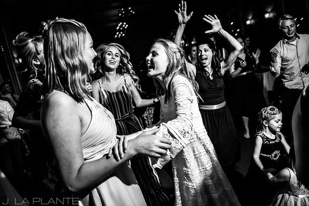 Crooked Willow Farms Wedding | Wedding dance party | Colorado Wedding Photographer | J La Plante Photo