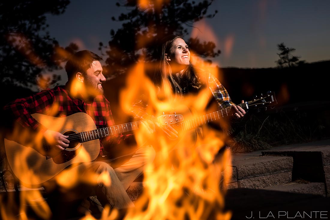 Colorado Mountain Engagement | Bride and groom playing guitar | Colorado engagement photography | J La Plante Photo