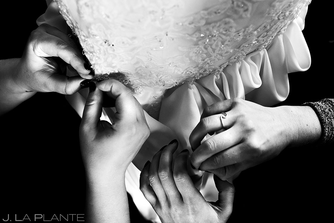 Bride Getting Ready | Barnstar Events Wedding | Seattle Wedding Photographer | J. La Plante Photo