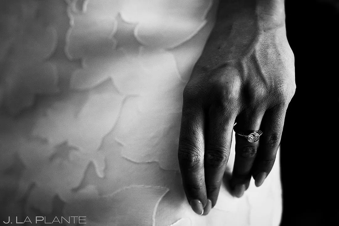 detail photo of bride's wedding ring