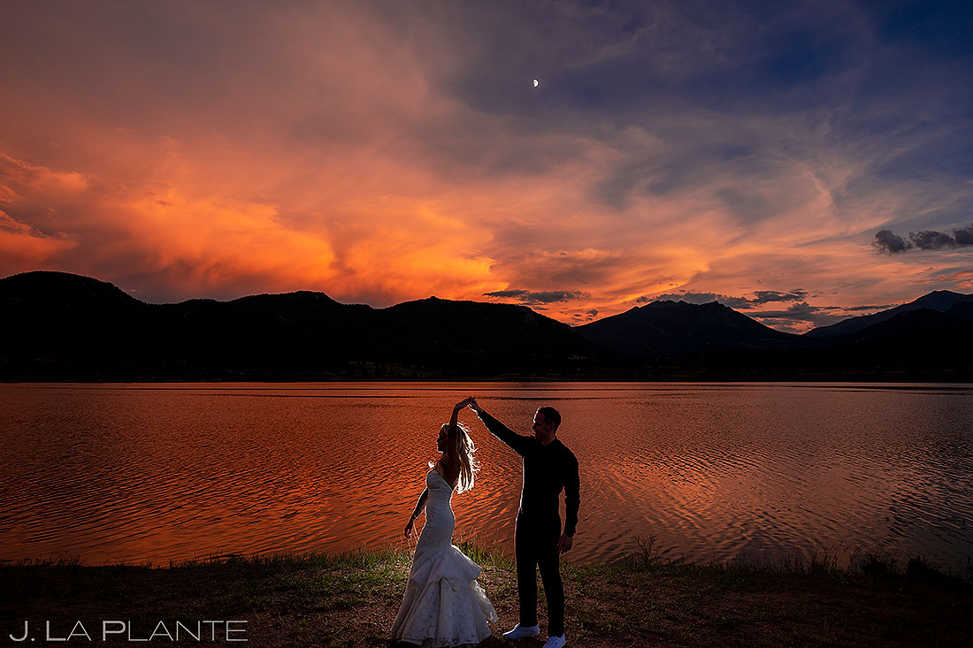 sunset wedding portrait of bride and groom at Lake Estes