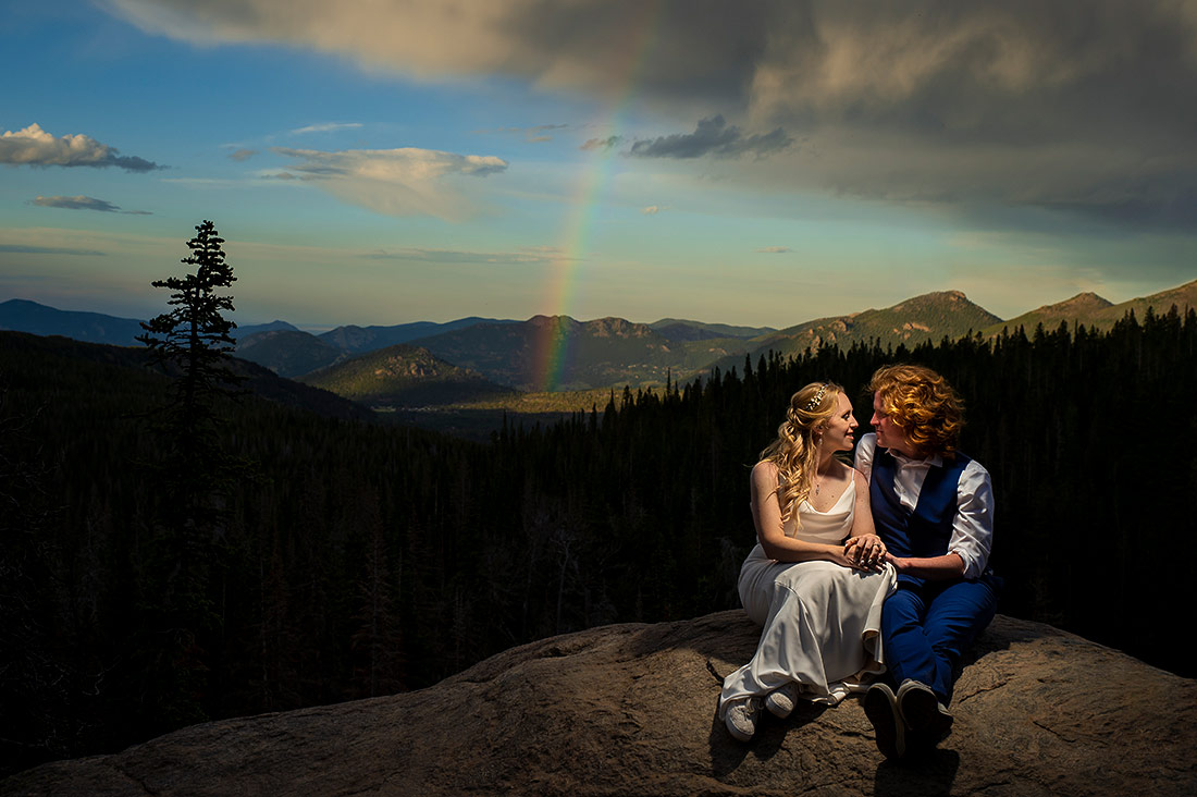 vibrant wedding photography in Estes Park, Colorado