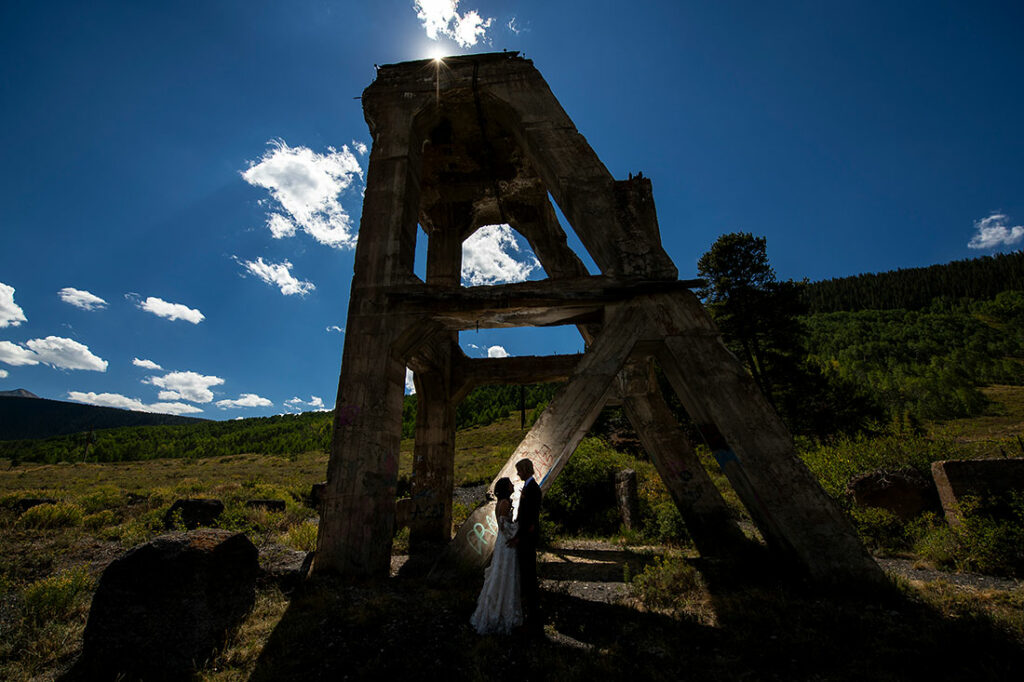 silhouette portrait of bride and groom at Crested Butte wedding