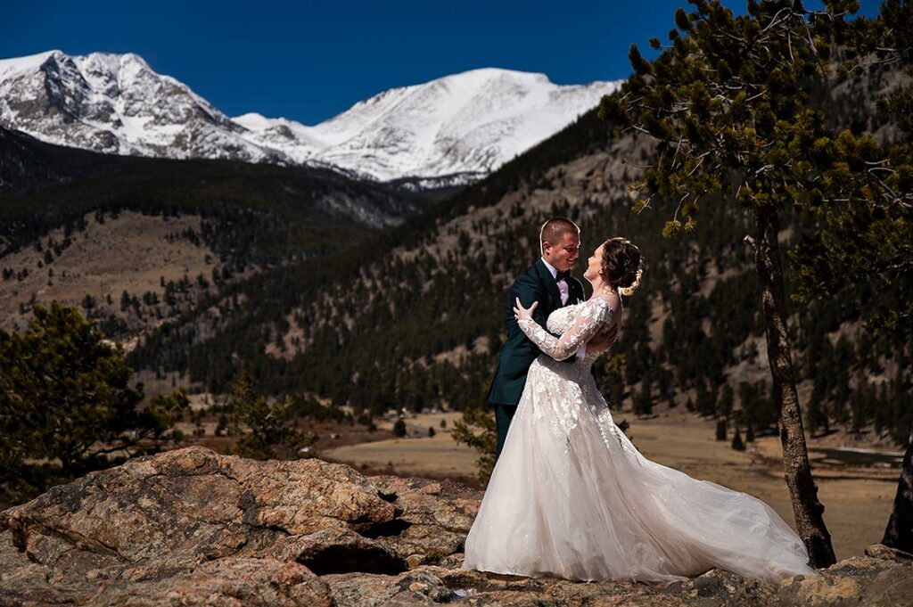 bride and groom portrait at Estes Park wedding at Black Canyon Inn